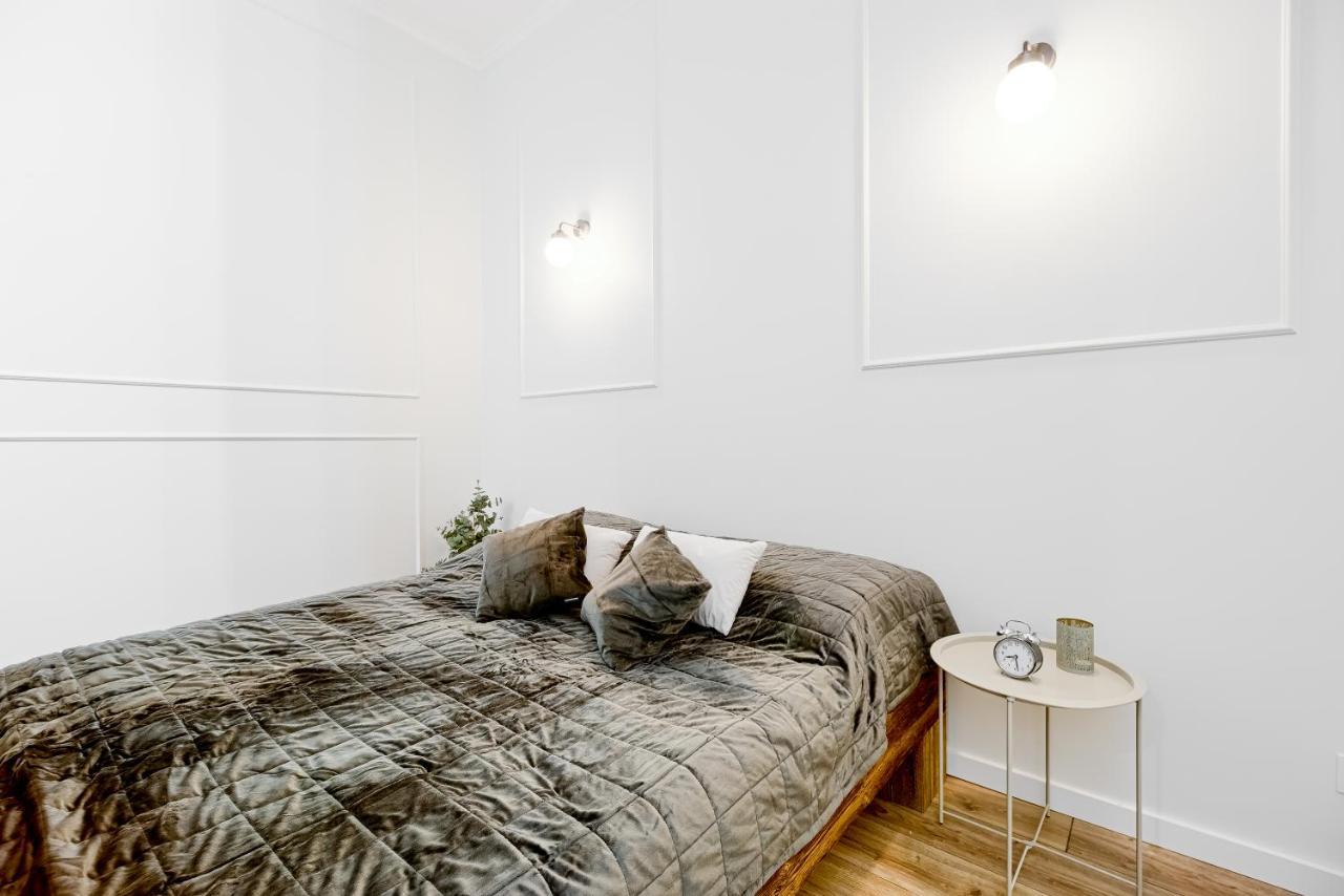 Niron Apartament Dom Z Papieru Sztokholm Pila Luaran gambar
